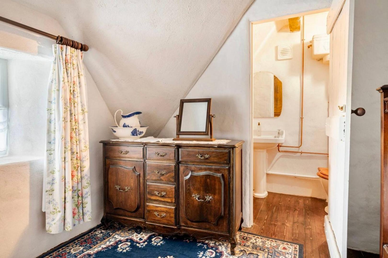 Вилла Rosehill House Данганнон Номер фото